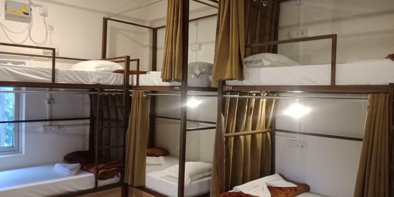 Banaras Hostel Kakarmatha Экстерьер фото